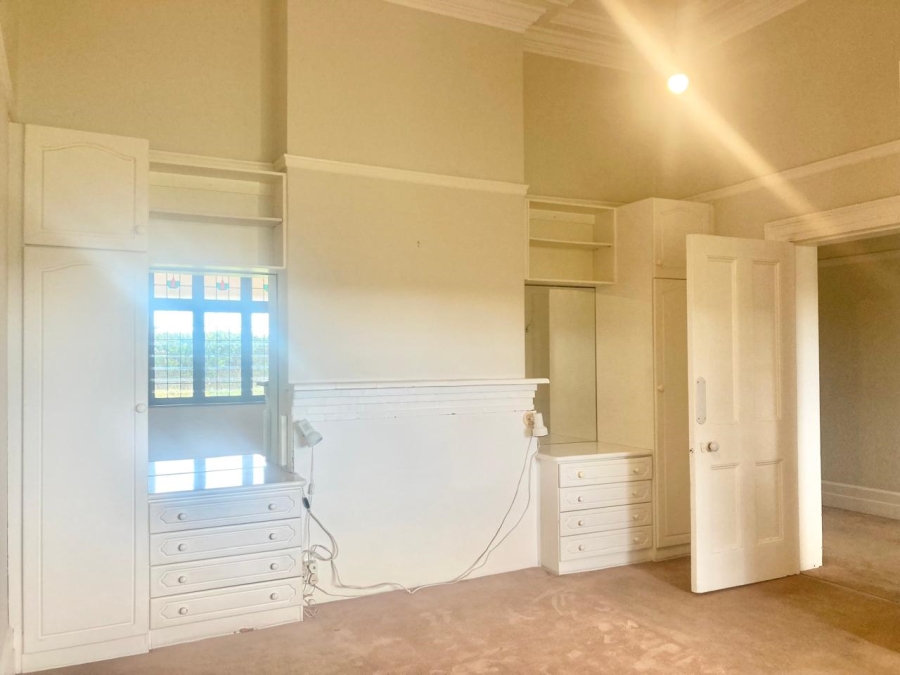 To Let 5 Bedroom Property for Rent in Rondebosch Western Cape